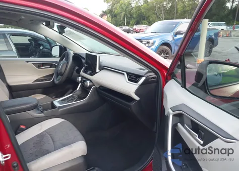 2023 Toyota Rav4 Xle из США, поврежденный, VIN 2T3W1RFV8PW295787